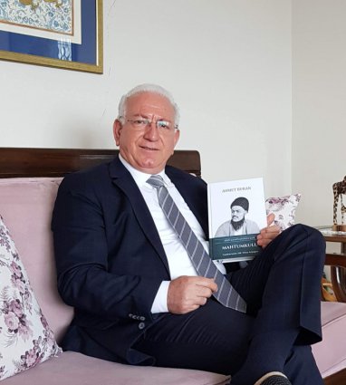 Ученый-филолог из Турции опубликовал книгу, посвященную творческому наследию Махтумкули