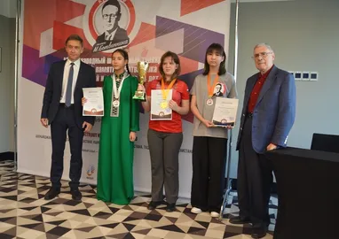 13-летняя шахматистка из Туркменистана заняла второе место на престижном турнире стран СНГ