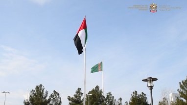 В Ашхабаде прошла церемония в честь Дня флага ОАЭ