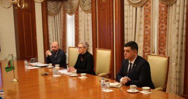 Представители IRU побывали с рабочим визитом в Туркменистане