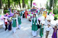 Fotoreportaž: Türkmenistanda Çagalary goramagyň halkara güni bellenildi
