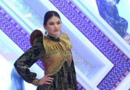 Aşgabatda Türkmen halysynyň gününe bagyşlanan söwda toplumynyň sergisi