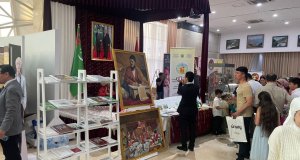 В «Ночь музеев» посольство Туркменистана в Душанбе организовало выставку к 300-летию Махтумкули 
