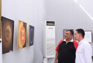 В Ашхабаде открылась художественная выставка «В плену гармонии» 