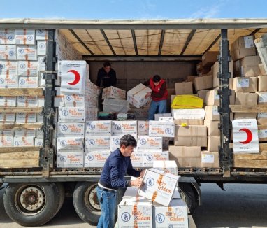 Туркменистан отправил в Турцию еще свыше 7 тонн гуманитарного груза
