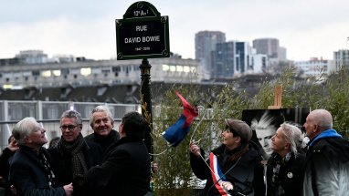 A street in honor of David Bowie, the legend of rock music was opened in Paris