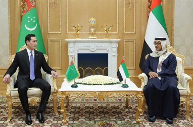Türkmenistan ve BAE, stratejik ortaklığın güçlendirilmesine yönelik vektörleri belirledi