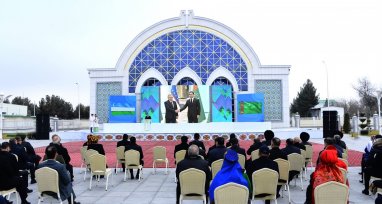 Туркменистан и Узбекистан отметили в Ашхабаде 30-летие дипотношений