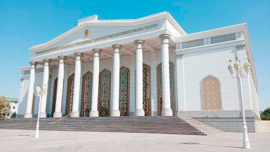 Какие спектакли покажут в эти выходные театры Ашхабада