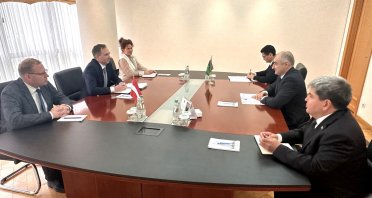 Aşkabat'ta, Türkmenistan-Letonya işbirliğinin imkanları değerlendirildi
