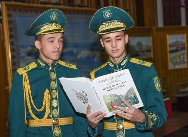 An exhibition in honor of Defender of the Fatherland Day opened at the State Museum of Turkmenistan
