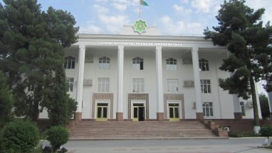 Престижный конкурс научных работ молодежи Туркменистана вступил в решающую стадию
