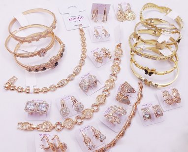 К 8 марта магазин бижутерии Xuping Jewelry в Ашхабаде снизит цены на 15%