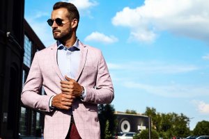 Fashion expert names pink as the color of the season for men