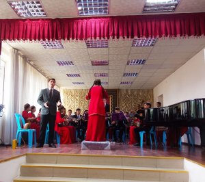 В Лебапской специальной школе искусств состоялся концерт молодых дирижеров