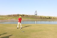 Photo report: Senior Vice President of Oil Search Limited Nigel Wilson visits Ashgabat Golf Club