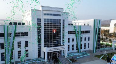 В Туркменистане открыли новое здание НИИ сейсмостойкого строительства