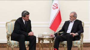 Министр иностранных дел Туркменистана встретился с новым Президентом Ирана
