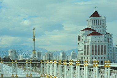 Осадки в виде дождя и мокрого снега ожидаются во всех регионах Туркменистана