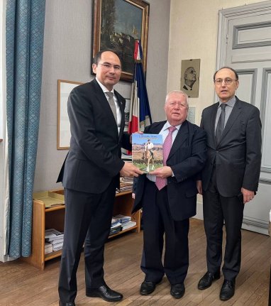 Turkmen Arkadag and French Maisons-Laffitte will become sister cities