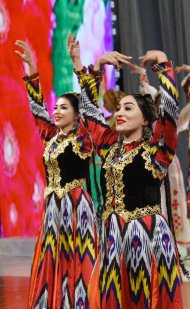 Fotoreportaž: Türkmenistanda Täjigistanyň Medeniýet günleri başlandy