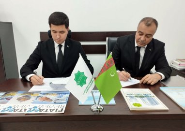 Ассоциация «Туркмен Логистика» и порт Туркменбаши задействуют транзитный потенциал Туркменистана