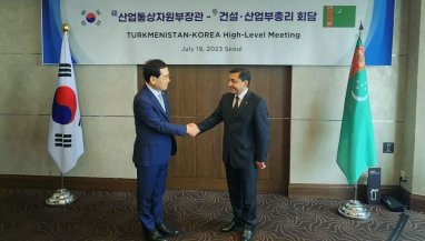 Туркменская делегация вернулась из Кореи с большими планами на двустороннее сотрудничество