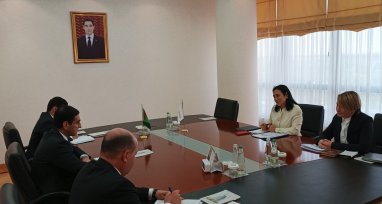 В МИД Туркменистана состоялась встреча с директором департамента по присоединению к ВТО