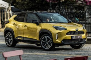 «Toyota» on aý bäri awtoulag önümçiliginiň pese gaçýandygyny habar berdi