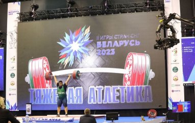 Туркменский тяжелоатлет Атаджан Даиев завоевал серебро II Игр стран СНГ