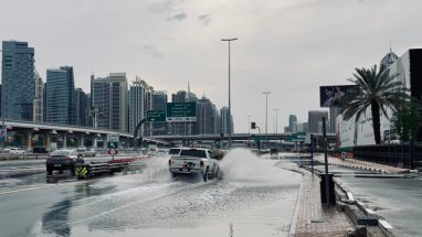 Downpours in Dubai: more than 10 000 emergencies in one day