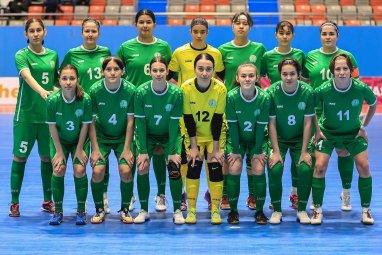 The Turkmenistan women's team defeated Tajikistan at the 2024 CAFA Futsal Championship