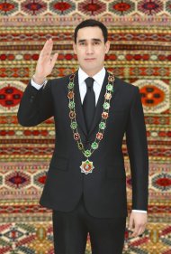 Фоторепортаж: торжественная церемония вступления Сердара Бердымухамедова в должность Президента Туркменистана
