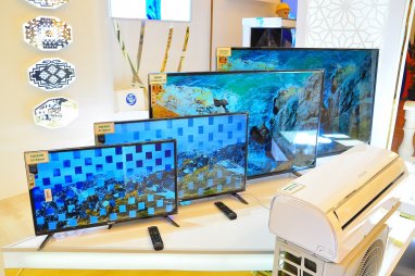 Туркменская компания Aýdyň Gijeler нарастила производство телевизоров до 100 тысяч в год
