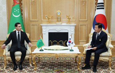 Сердар Бердымухамедов: «Туркменистан готов развивать отношения с Кореей по всем направлениям»
