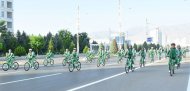 Photoreport from the mass bike ride in Ashgabat on the occasion of the World Bicycle Day