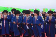 Türkmenistanda täze açylan Galkynyş şäherçesinden fotoreportaž