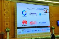 Фоторепортаж: Заключительный день XIII Международной конференции «Türkmentel-2020»