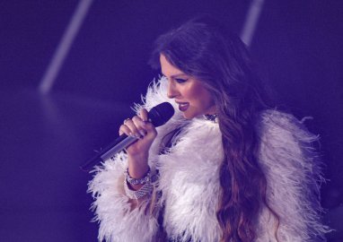 Нюша исполнила песню Национального Лидера туркменского народа Гурбангулы Бердымухамедова 