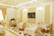 Фоторепортаж: Президент Туркменистана открыл в Ашхабаде новый отель «Diwan»