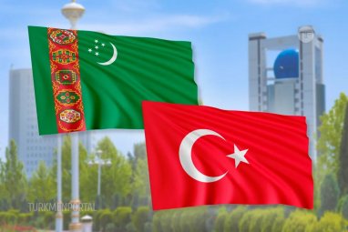 Türkmenistan bilen Türkiýäniň arasynda hyzmatdaşlyk boýunça täze resminamalara gol çekildi