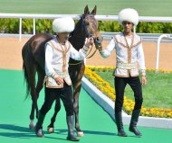 Photoreport: The best rider-mentor was awarded a valuable prize from the President of Turkmenistan