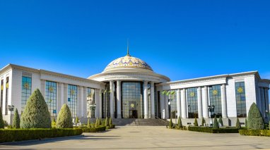 Туркменистан сохранит квоты для обучения студентов из Таджикистана