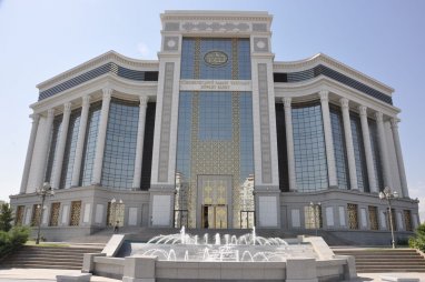 Внешэкономбанк Туркменистана предлагает услугу интернет-банкинга для юридических лиц и предпринимателей