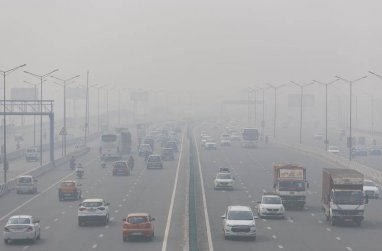Власти Дели намерены вызвать искусственный дождь для борьбы со смогом