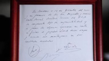 Салфетка, на которой подписан первый контракт Месси с Барселоной, выставлена на торги