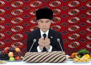 Гурбангулы Бердымухамедов принял участие в открытии новой мечети в Ахалском велаяте