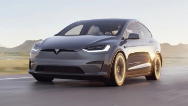 Tesla поставила более 420 тысяч электрокаров за первые три месяца 2023 года