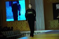 Фоторепортаж: Показ модной европейской одежды в Ашхабаде