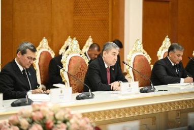 Туркменистан и Таджикистан обсудили укрепление стратегического партнерства
